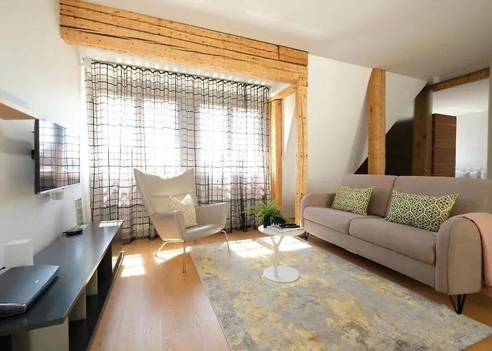 Old Town Square Lägenhet