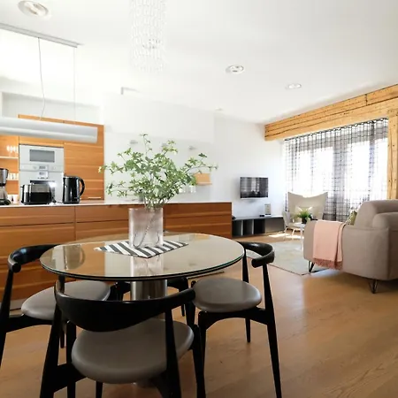 Old Town Square Apartman Tallinn